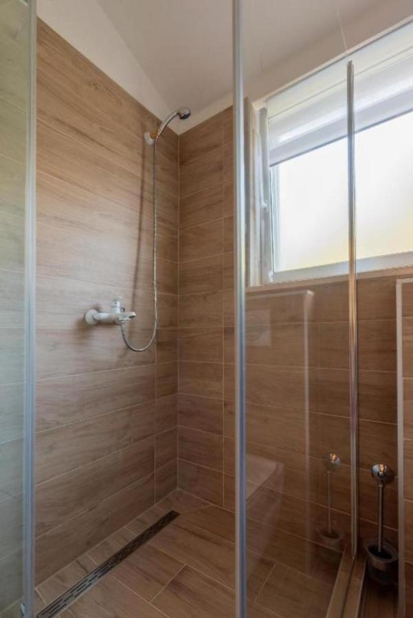 Cartolina Di Mare Appartement Podstrana Buitenkant foto