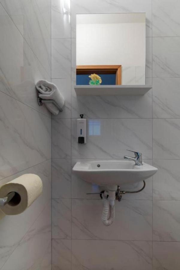 Cartolina Di Mare Appartement Podstrana Buitenkant foto
