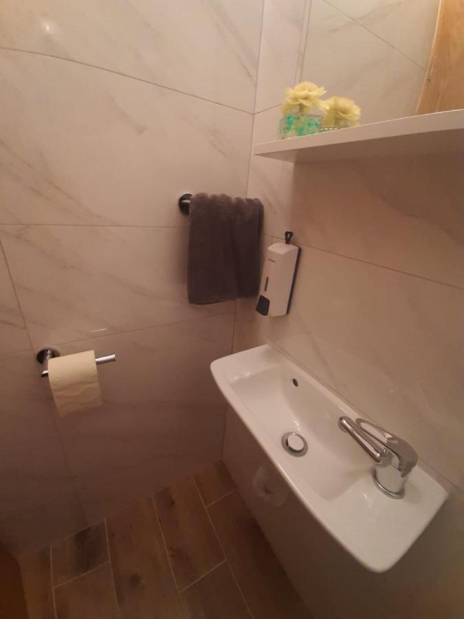 Cartolina Di Mare Appartement Podstrana Buitenkant foto